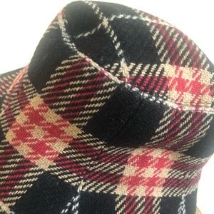 Burberry bucket HAT